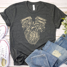 Load image into Gallery viewer, Panhead Heart Tee